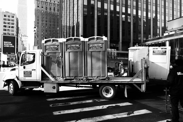 Best Portable restroom solutions  in South Lyon, MI